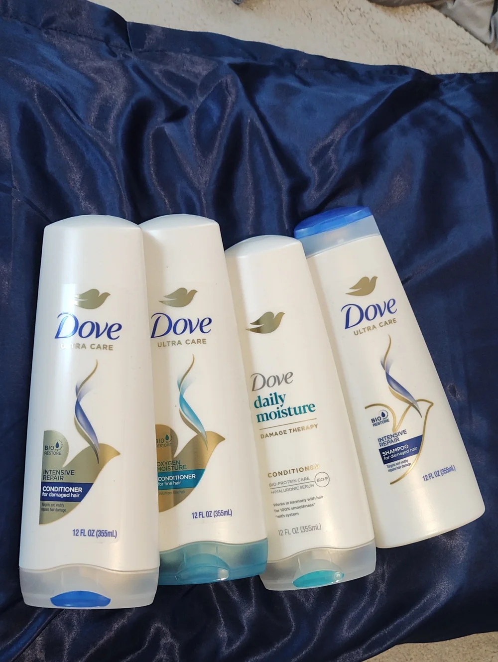Bundle Dove Shampoo Plus 3 Conditioners